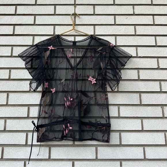 Only Hearts by Helena Stuart Black Embroidered Floral Sheer Top M Romantic Lace - Picture 6 of 8